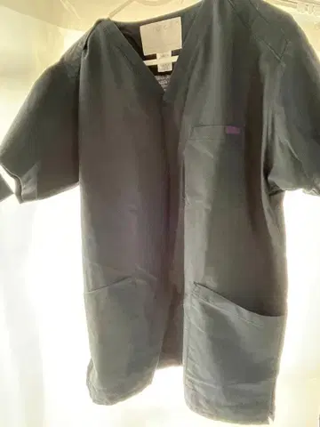 네이비 컬러 V넥 반팔 스크럽 2개 M 남성용 사이즈