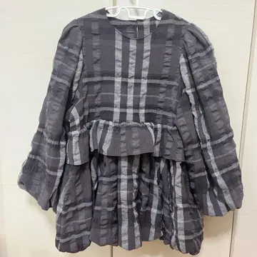 체크 무늬 벌룬 블라우스 coel