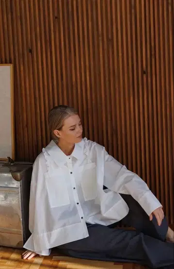 새상품급 cen. 드롭 숄더 블라우스