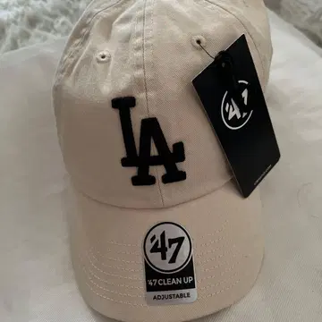 새상품 LA 로고 야구 모자 크림