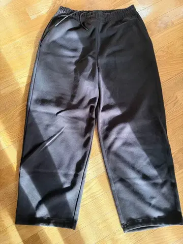 UNIQLO C 맨투맨 와이드 팬츠 다크 브라운 L 사이즈