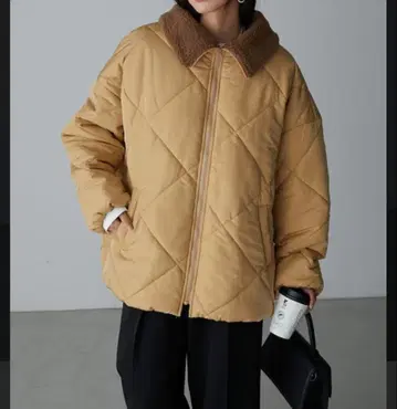 매트 타프타 보아 절개 2way 컬러 다이아 퀼팅 블루종 다운 아우터