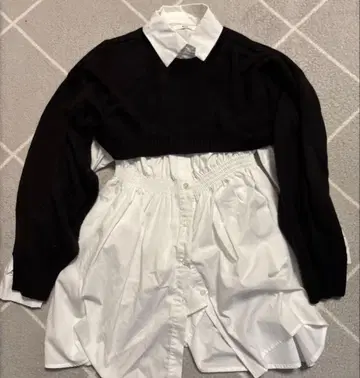 WEGO 화이트 셔츠와 블랙 스웨터 세트