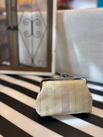 가마구치 소품함 지갑 케이스 새상품 미사용품 핸드메이드 일본제 하카타오리