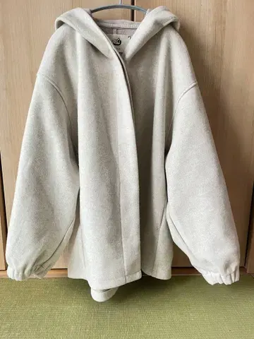 새상품급*ONIGIRI 후드 부착 라이트 베이지 자켓