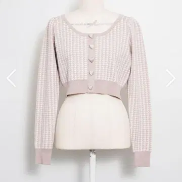 pium 레이스 테이프 하트 버튼 니트