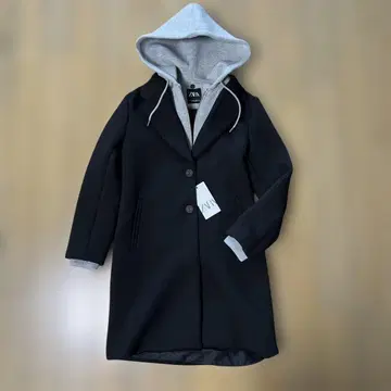 ZARA 후드 부착 블랙 롱 코트