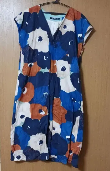 Pallas Place 꽃무늬 반팔 롱 원피스 사이즈 3