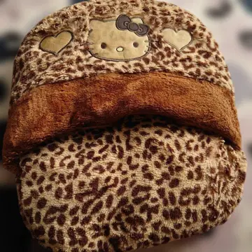 헬로키티 레오파드 무늬 담요
