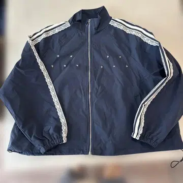 uyu. 네이비 집업 자켓