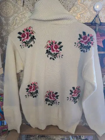 미국 빈티지 의류 꽃무늬 터틀넥 스웨터 귀여운