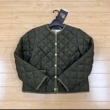 트래디셔널 웨더웨어 아클리 34 카키 퀼팅