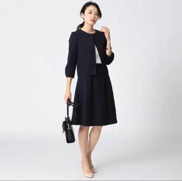 비밍 빔즈 네이비 자켓 스커트 셋업