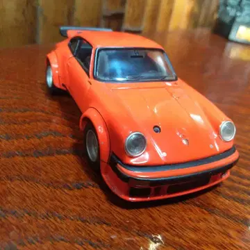 TOMY 포르쉐 934 터보 1/45