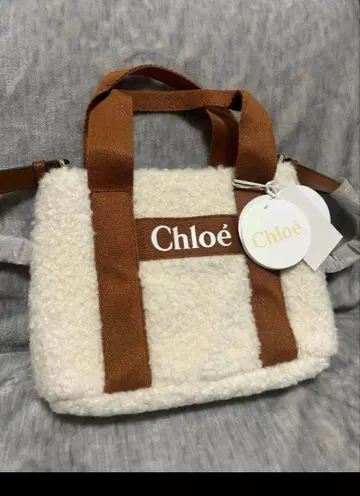 끌로에 퍼 토트백 크림/브라운