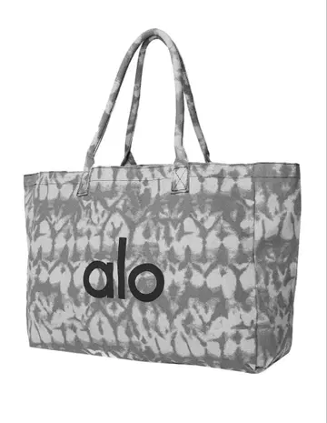 미사용 새상품 alo 그레이 타이다이 토트백