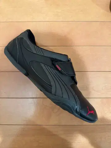 Puma 블랙 스니커즈 벨크로 v intage speedcat