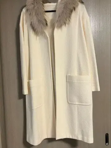 그레이스 콘티넨탈 퍼 롱 코트