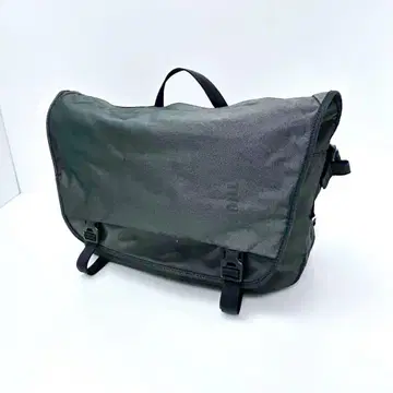 THULE Covert DSLR 메신저 카메라백