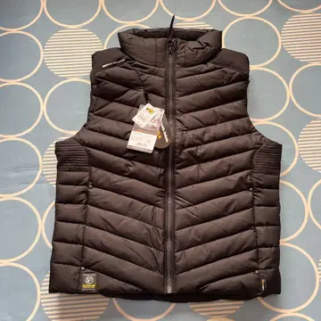 Evergreen 블랙 다운 베스트 LL