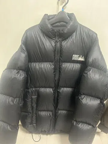 FIRST DOWN 블랙 다운 자켓 M