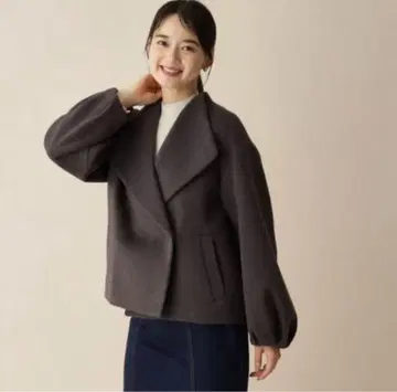 캐시미어 혼방 빅 칼라 숏코트 볼륨 소매