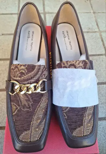 미사용 오리엔탈 트래픽 퀼트 로퍼 24.5cm