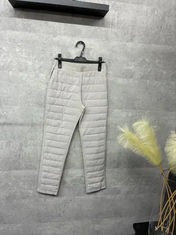 [ 새상품 ] 다운 팬츠 L 사이즈 그레이지