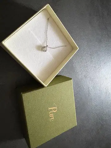 Pure 다이아몬드풍 목걸이 실버