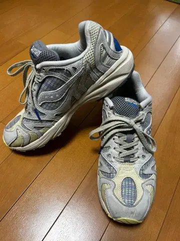 SAUCONY GRID AZURA 2000