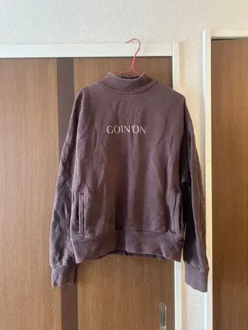 BARNYARDSTORM 브라운 하이넥 풀오버