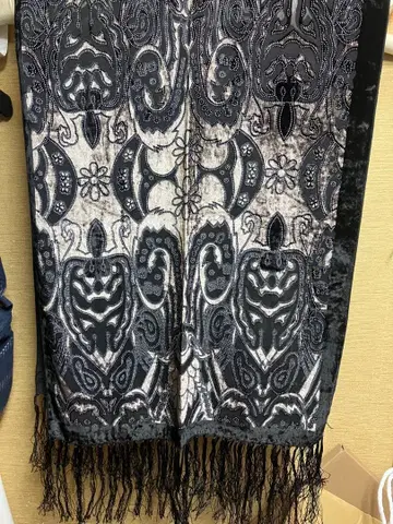 실크 벨벳 블랙 스톨