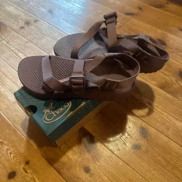 Chaco 차코 샌들