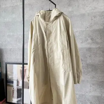 새상품급 UNIQLO 유틸리티 후디드 코트 S