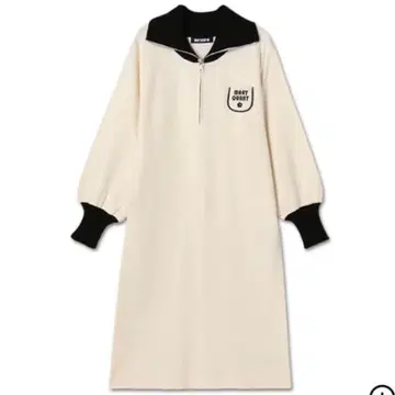 마리콴트 바이컬러 로고 하프 지퍼 원피스 화이트