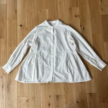 북유럽 생활 잡화점  사이드 개더 블라우스 화이트