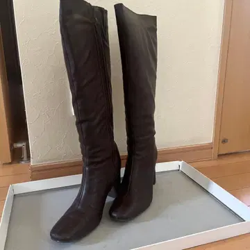 다크 브라운 롱 부츠