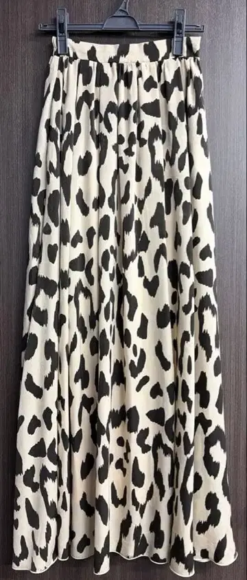 room 306 CONTEMPORARY 레오파드 롱 스커트 레오파드 무늬
