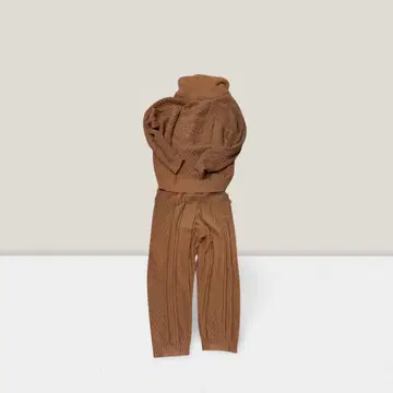 [ M 사이즈 ] 젤라또피케 Lotus 콜라보 상하의 세트