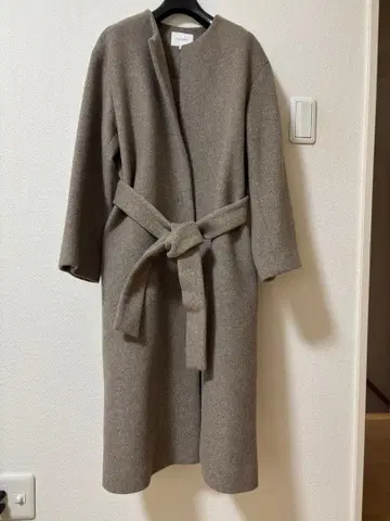 울 혼방 벨트 롱 코트 베이지