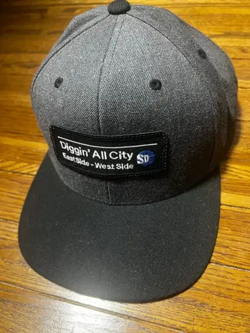 STILL DIGGIN' SNAPBACK CAP 캡