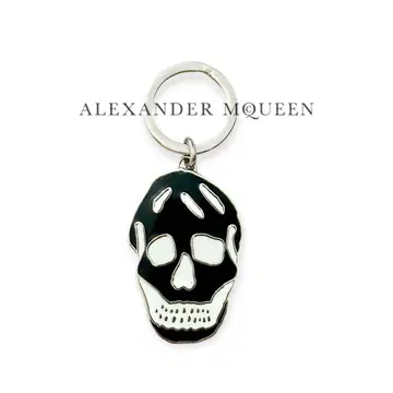 Alexander McQueen 스컬 키링 참