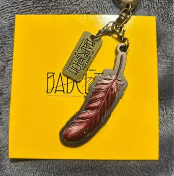 미세스 그린애플 바벨탑 가챠 키링 오오모리 모토키 깃털