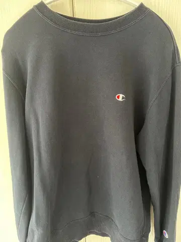 챔피언 블랙 크루넥 트레이닝복