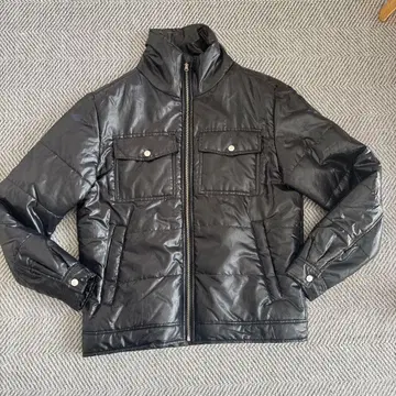 블랙 다운 자켓 M 사이즈