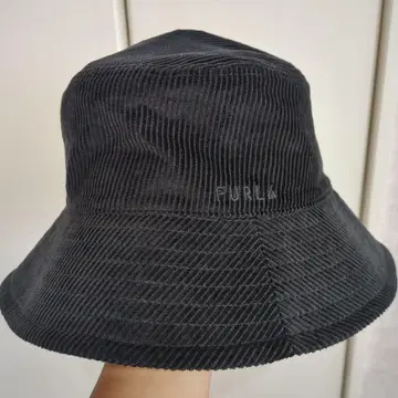 FURLA 코듀로이 블랙 버킷햇