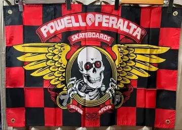 POWELL 파우엘 5 / 폴리에스테르 태피스트리 / 60 x 90cm