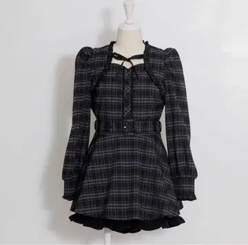 pium 프릴 케이프 프론트 버튼 셋업