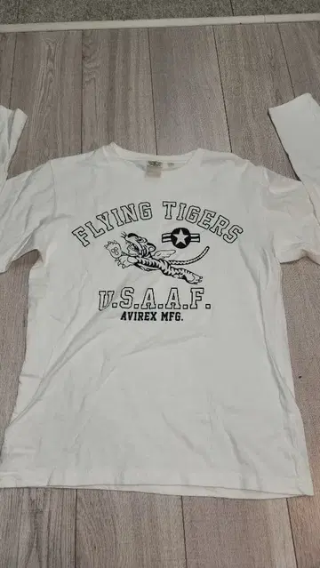 AVIREX USA FLYING TIGERS 플라잉 타이거즈 롱티