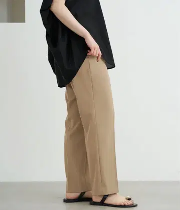 이에나 디자인 하이웨스트 팬츠 캐주얼 팬츠 베이지